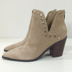 New Marc Fisher Leather Dayne Studded Western Bootie Size 9